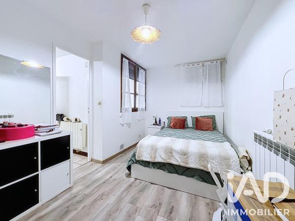 Immeuble à vendre 250 m² Carrières-sous-Poissy