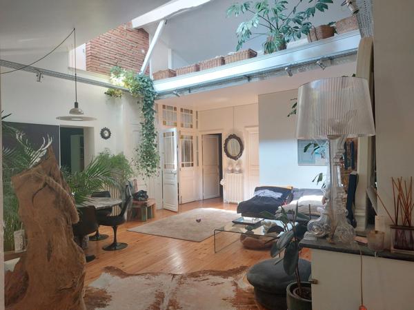 QUARTIER SAINT MICHEL. Maison à vendre 6 pièces MONTAUBAN (82) avec dépendance aménageable et jardin cloturé.