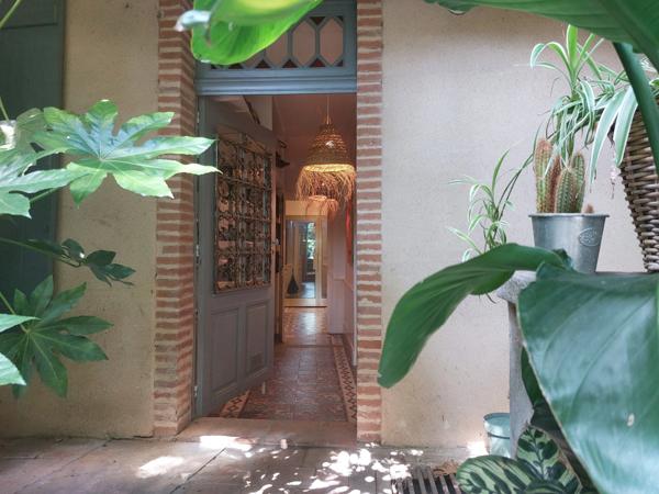 QUARTIER SAINT MICHEL. Maison à vendre 6 pièces MONTAUBAN (82) avec dépendance aménageable et jardin cloturé.