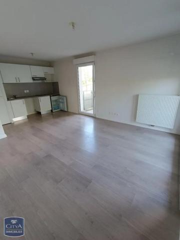 Appartement à louer 2 pièces 48.7m² Bègles (33130)