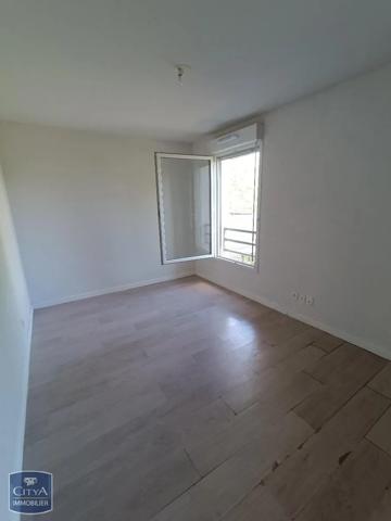 Appartement à louer 2 pièces 48.7m² Bègles (33130)
