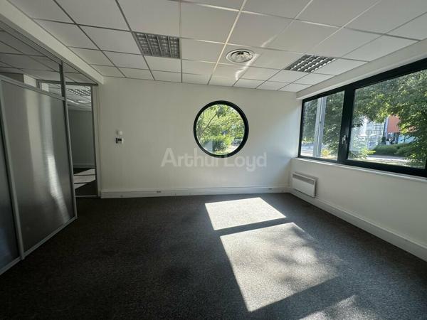 BUREAUX à LOUER de 286 m²
