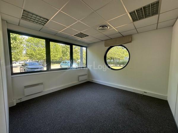 BUREAUX à LOUER de 286 m²