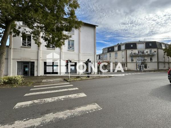 Location Local commercial 4 pièces 150 m² - 25 RUE DE LA REPUBLIQUE Luisant 28600