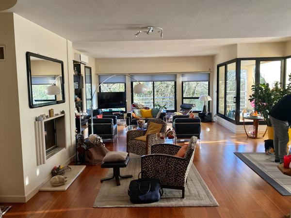 Appartement Niort 6 pièce(s) 194 m2