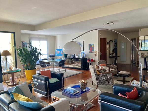 Appartement Niort 6 pièce(s) 194 m2