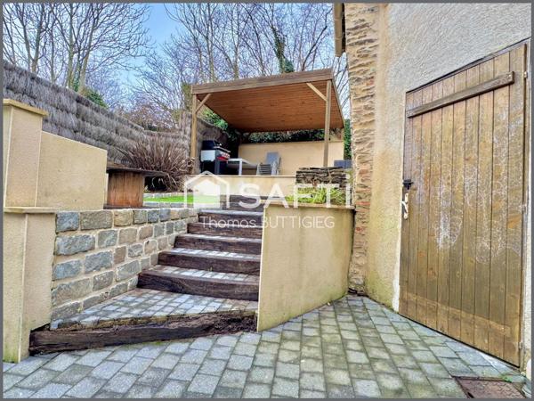 Belle maison familiale sans travaux, jardin et pergola.