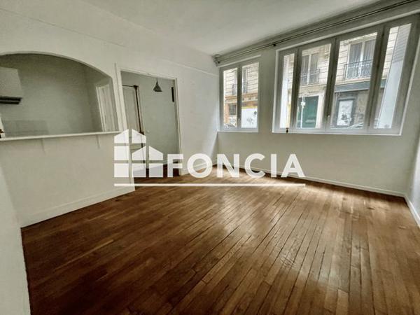 Location Studio 31.68 m² - 6 RUE SAINTE BEUVE Paris 75006
