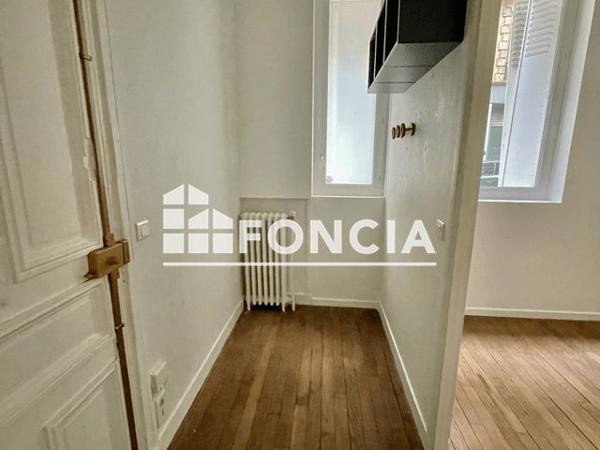 Location Studio 31.68 m² - 6 RUE SAINTE BEUVE Paris 75006