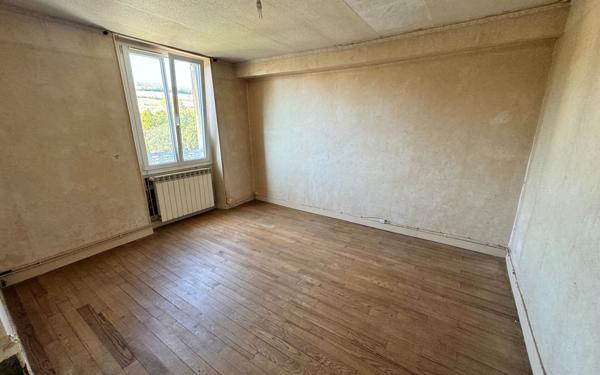 Maison à vendre    4 pièces • 95 m2 Essômes-sur-Marne