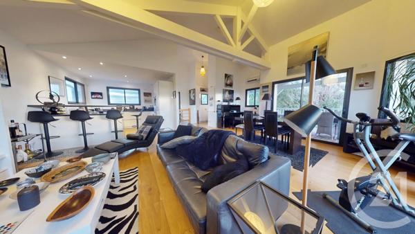 Maison à vendre  5 pièces - 127 m 2   BIDART  - 64