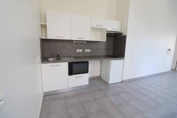 Appartement 2 pièces                                        - 44300 Nantes Réf : 12123