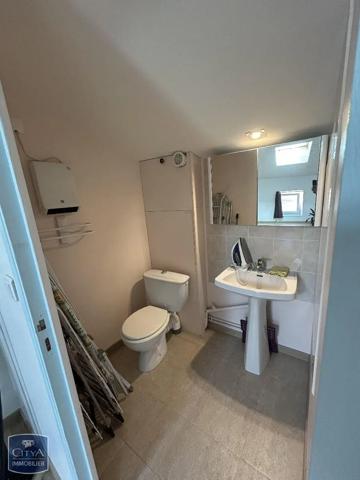 Maison à louer 4 pièces 85.47m² Pignols (63270)