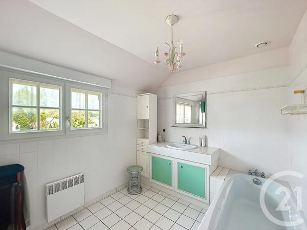 Maison à vendre  5 pièces - 112 m 2   EVREUX  - 27