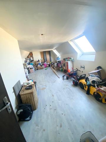 Jolie maison atypique spacieuse à CALONNE RICOUART