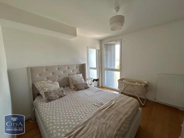 Appartement à louer 2 pièces 55.1m²