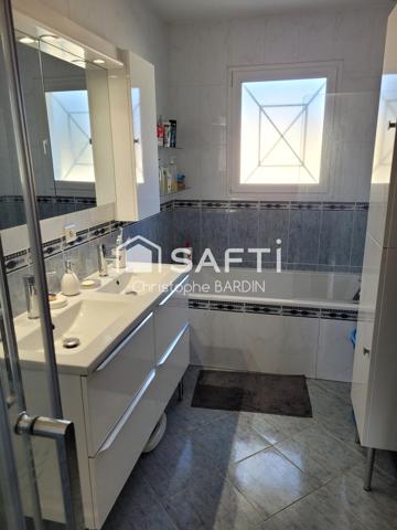 Maison de plain-pied en excellent état et au calme