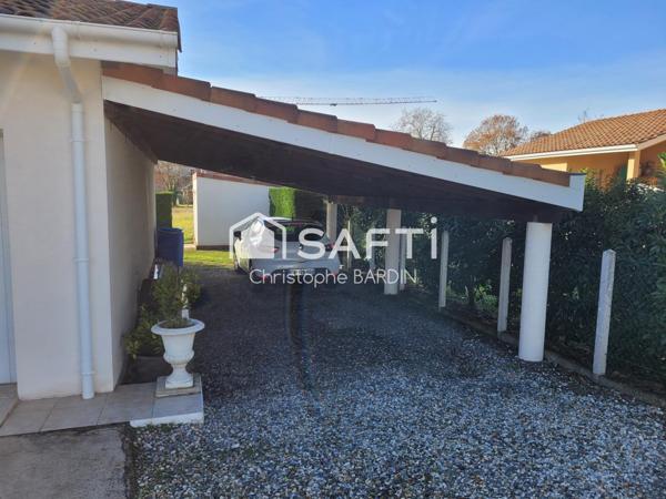 Maison de plain-pied en excellent état et au calme