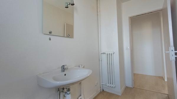 Narbonne (11100) Appartement T4 79m2 centre-ville de NARBONNE.