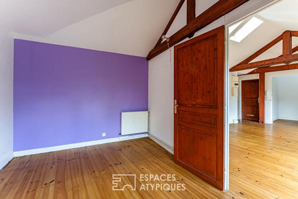 Maison avec bardage bois et jardin dans le centre de Chaville