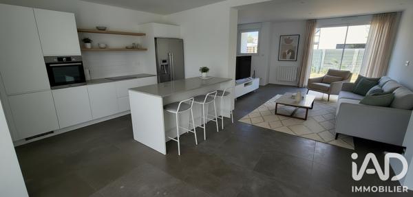 Maison à vendre 6 pièces 128 m² Sainte-Luce-sur-Loire