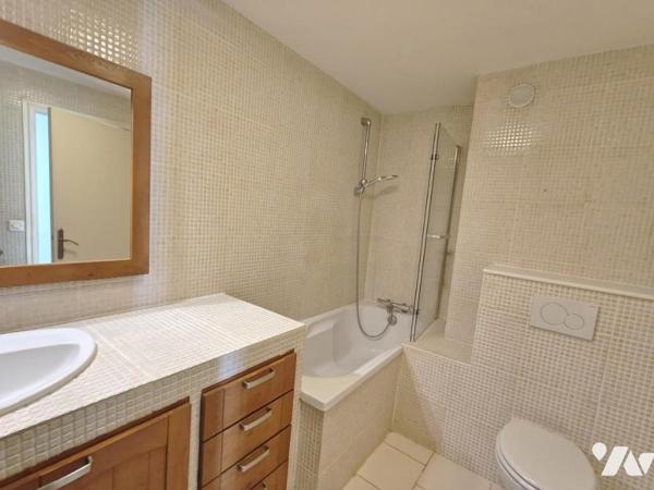 A REIMS - HYPER CENTRE - Appartement T2 d'env. 56m² en duplex