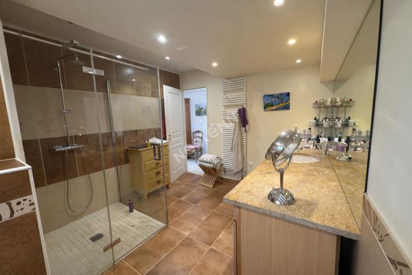 Maison de prestige à vendre à Toulon FARON de 8 pièces, piscine, grand terrain