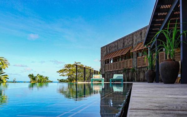 Maison à vendre    7 pièces • 310 m2 Le François