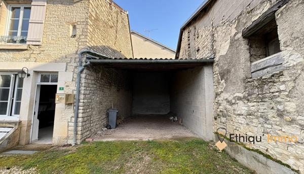 Charmante maison en pierre à rénover