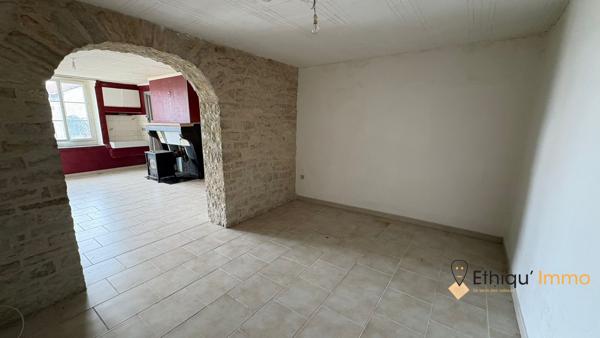 Charmante maison en pierre à rénover