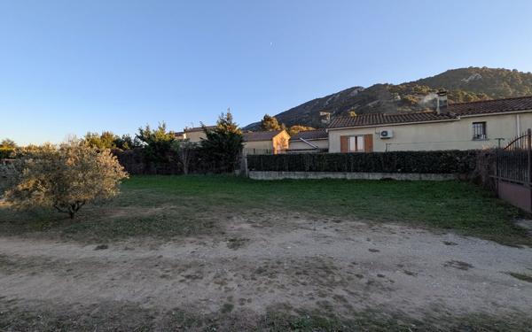 Terrain à vendre    Robion