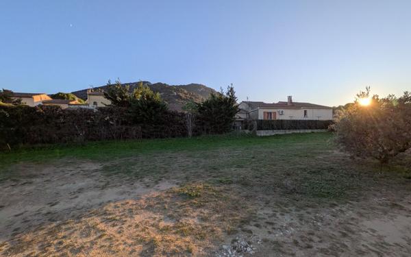 Terrain à vendre    Robion