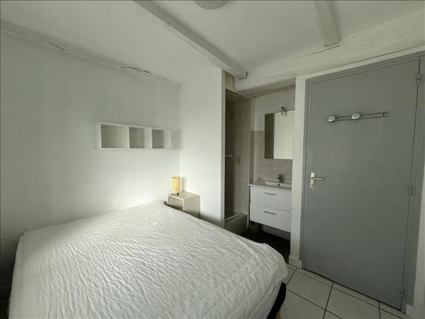 Immeuble à vendre |  Lannilis |  59 m²