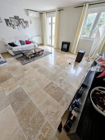 Vente Maison 5 pièces 105 m2 à Saint-Martin-de-Crau