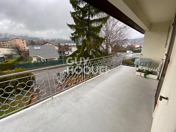 À vendre : Appartement spacieux de 5 pièces à Albertville