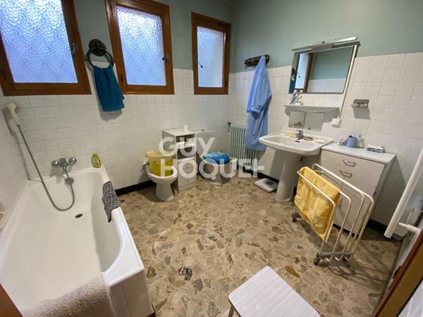 À vendre : Appartement spacieux de 5 pièces à Albertville