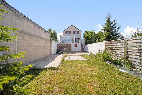 EXCLUSIVITE NESTENN ! CHARMANTE MAISON FAMILIALE AVEC LOGEMENT INDEPENDANT A CHATENOY-LE-ROYAL