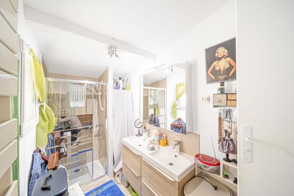 EXCLUSIVITE NESTENN ! CHARMANTE MAISON FAMILIALE AVEC LOGEMENT INDEPENDANT A CHATENOY-LE-ROYAL