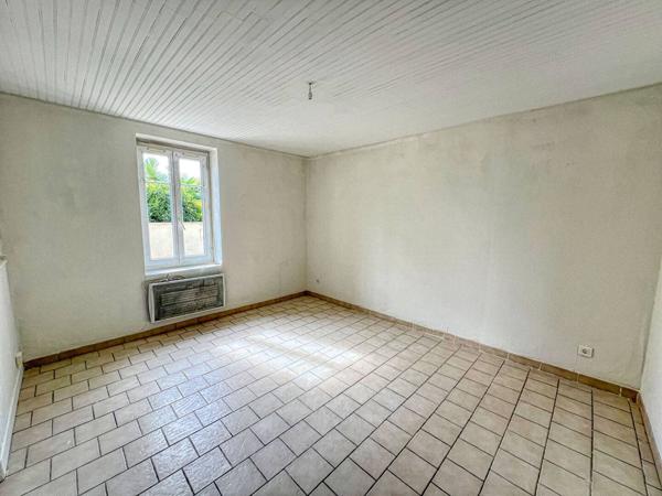 MAISON à SAINT PALAIS SUR MER