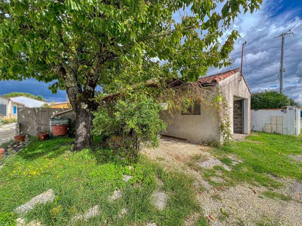 MAISON à SAINT PALAIS SUR MER