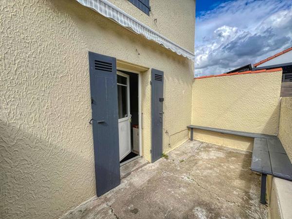 MAISON à SAINT PALAIS SUR MER