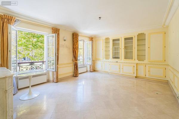 Appartement à rénover à vendre à Paris 7e arrondissement à Paris (75007), ref : 2025BRE   
BRETEUIL