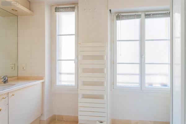 Appartement à rénover à vendre à Paris 7e arrondissement à Paris (75007), ref : 2025BRE   
BRETEUIL