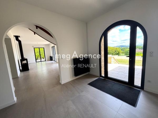 Maison à Cahors, 46000 - 9 pièces 255m²