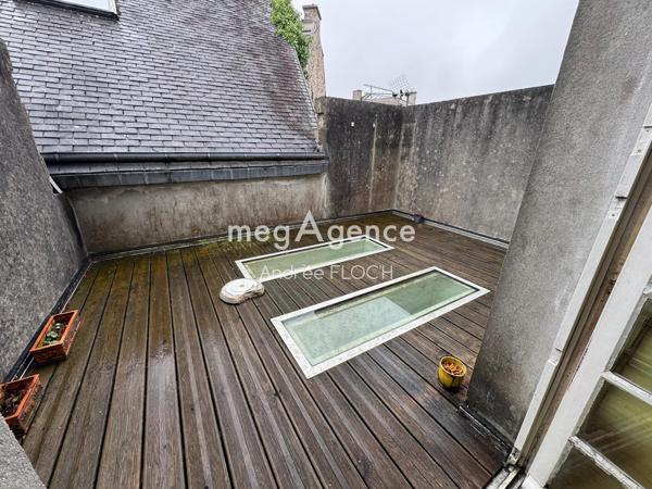 Immeuble à LESNEVEN, 29260 - 156m²