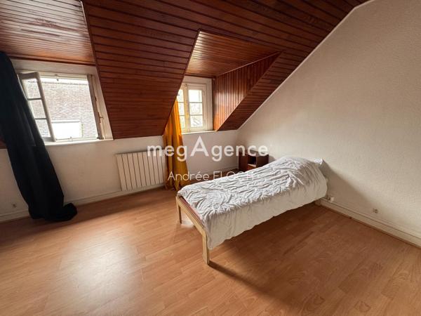 Immeuble à LESNEVEN, 29260 - 156m²