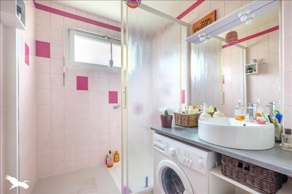 Appartement à vendre |  Bron |  3 pièces | 72 m²