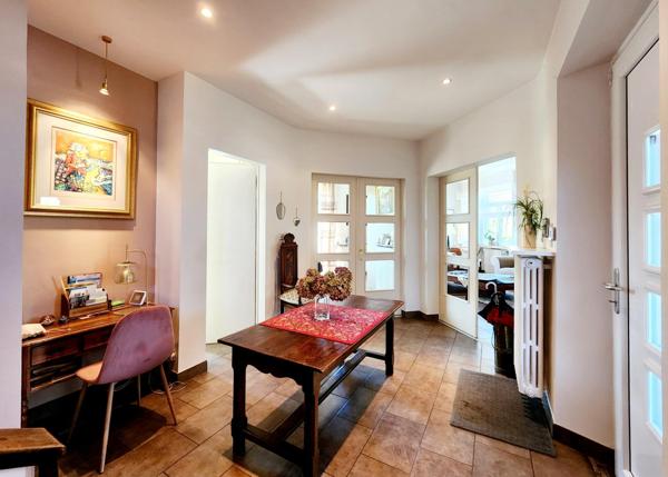 Maison spacieuse avec jardin