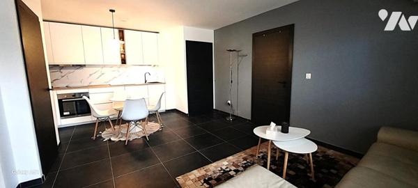 T2 COUP DE COEUR DANS RESIDENCE DE PRESTIGE : LE MIND AUX NORMES PMR