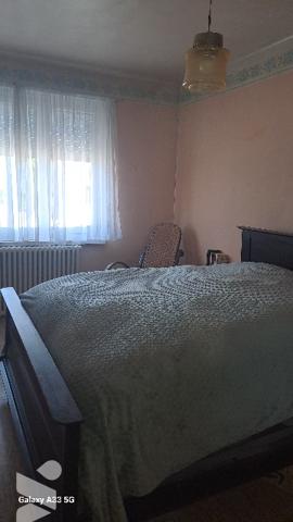 QUIEVRECHAIN grande Maison de 105m² sur une surface totale de 366m²
